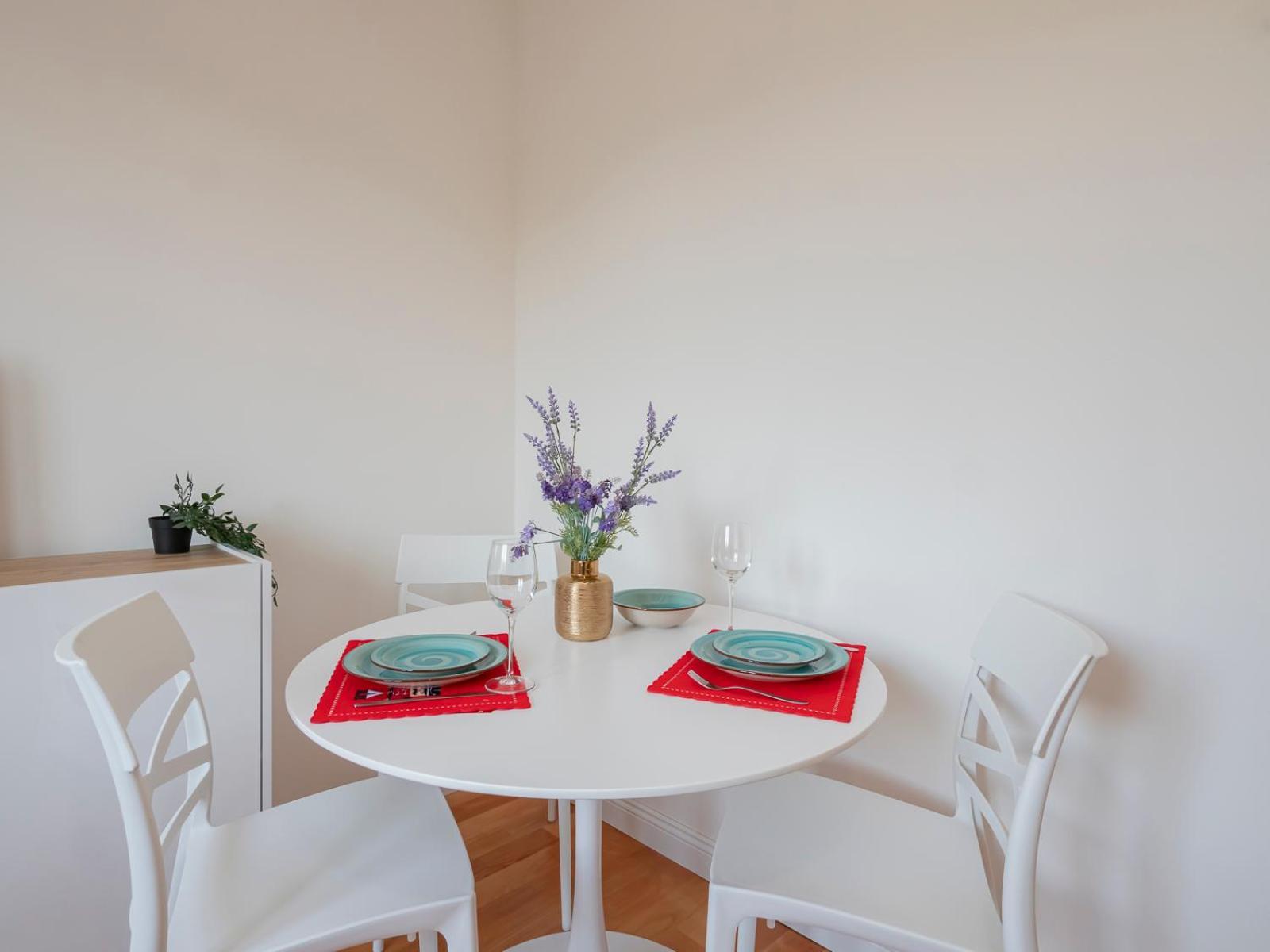 I Host Apartment - Gressoney 2 Милано Екстериор снимка